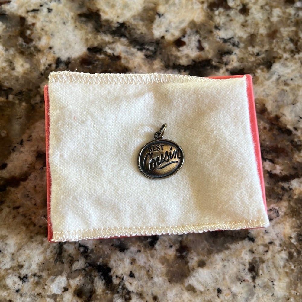 James Avery charm bracelet charm, “best cousin”